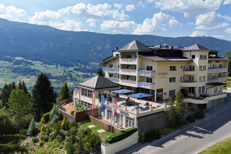 Sommeransicht Panorama Alpin
